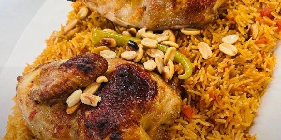 طريقة عمل أرز بخاري بالدجاج.. خطوات سهلة