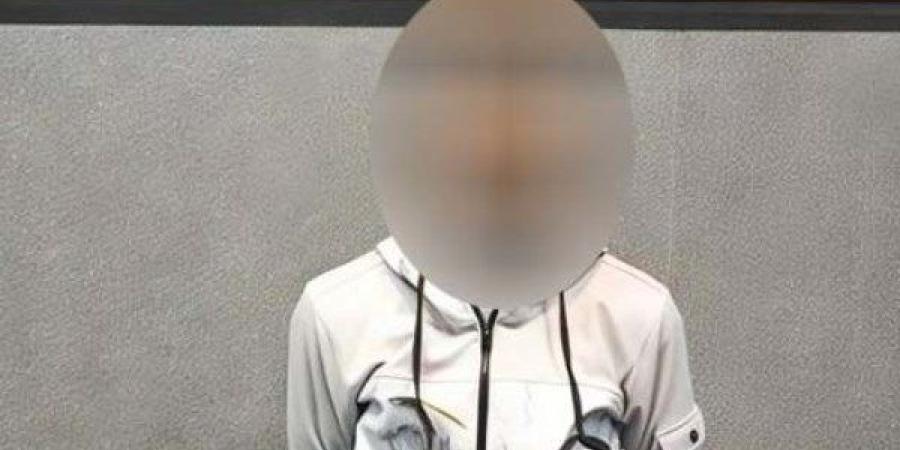 القبض على شخصين لاتهامهما بالتعدي على سيدة ونجلها بالأسلحة البيضاء بالمطرية