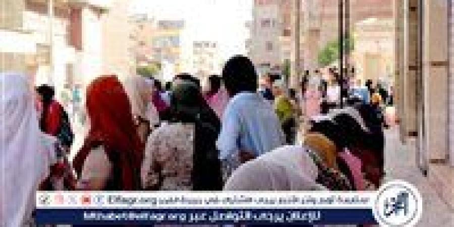 بدء اختبار مادة الدراسات الاجتماعيه لطلاب الشهادة الإعدادية بالقاهرة