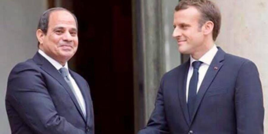 الرئيس السيسى يتلقى اتصالا هاتفيا من ماكرون تناول مجمل العلاقات بين مصر وفرنسا