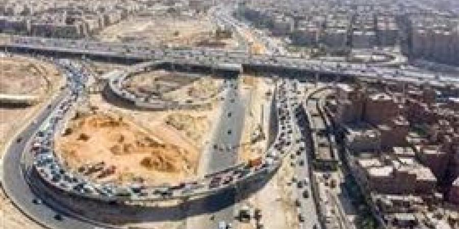 غلق محور حسب الله الكفراوى اتجاه الاوتوستراد بالقاهرة