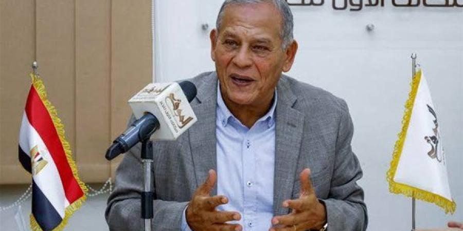 "لسادات" يطالب وزير المجالس النيابية بالجلوس مع ...