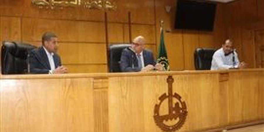 محافظ القليوبية:التصدي بكل حزم لكافة التعديات خلال أيام عيد الأضحى