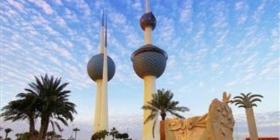 طقس الكويت.. حار والرياح مثيرة للغبار نهاراً حار إلى مائل للحرارة ليلاً والعظمى 45 درجة