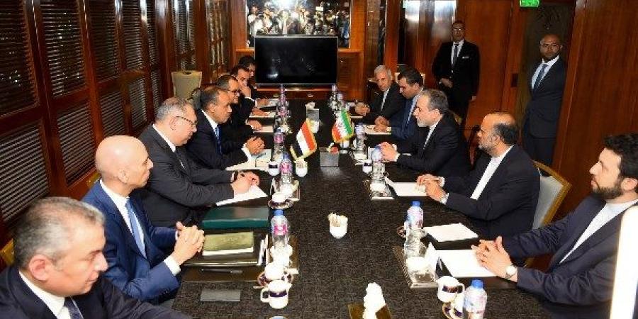 مصر وإيران تبحثان قضايا المنطقة .. دعم فلسطيني ولبناني وتسوية نووية مرتقبة