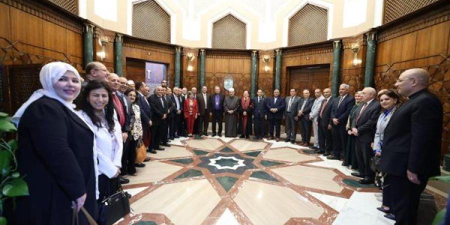 شيخ الأزهر يستقبل رئيس الطائفة الإنجيليَّة للتهنئة بعيد الأضحى المبارك