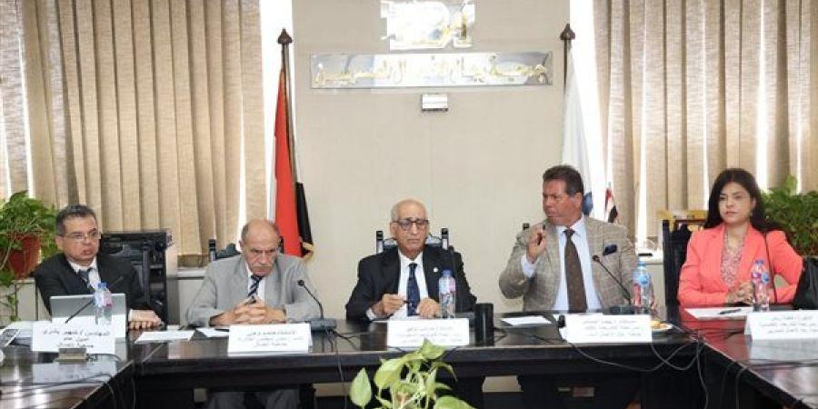 "رجال الأعمال" تبحث شرعنة التحول الرقمي والمعاملات الإلكترونية في التقاضي وتعزيز بيئة الأعمال