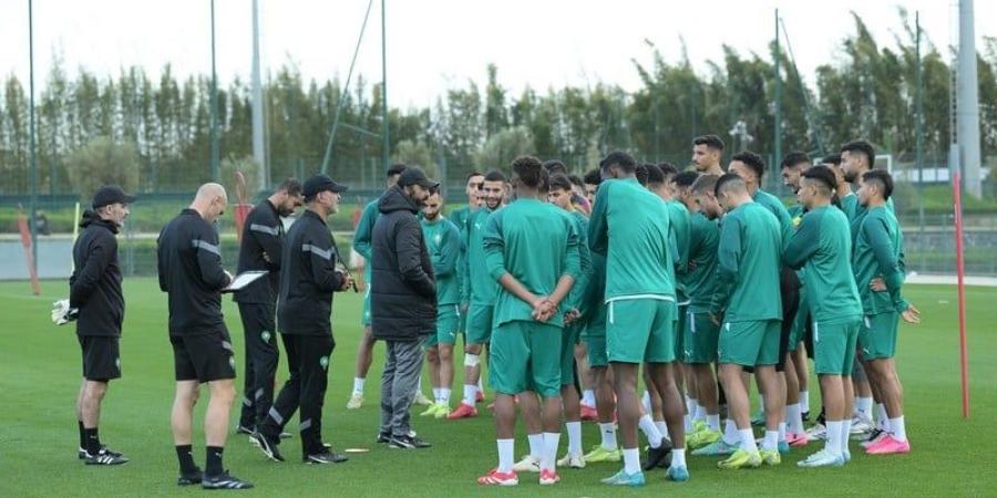 السكتيوي يجمع "الأسود مواليد 2000"
