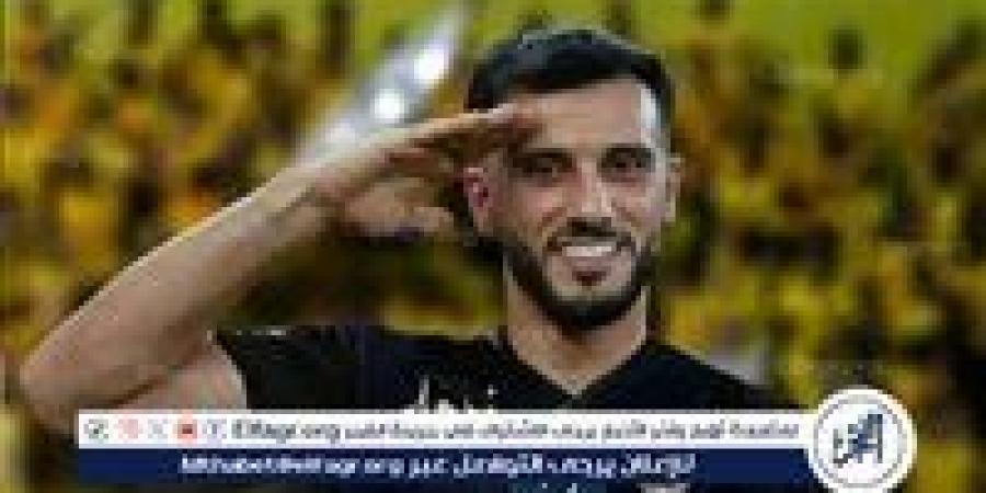 عرض مفاجئ يُبقي عمر السومة في دوري روشن للمحترفين