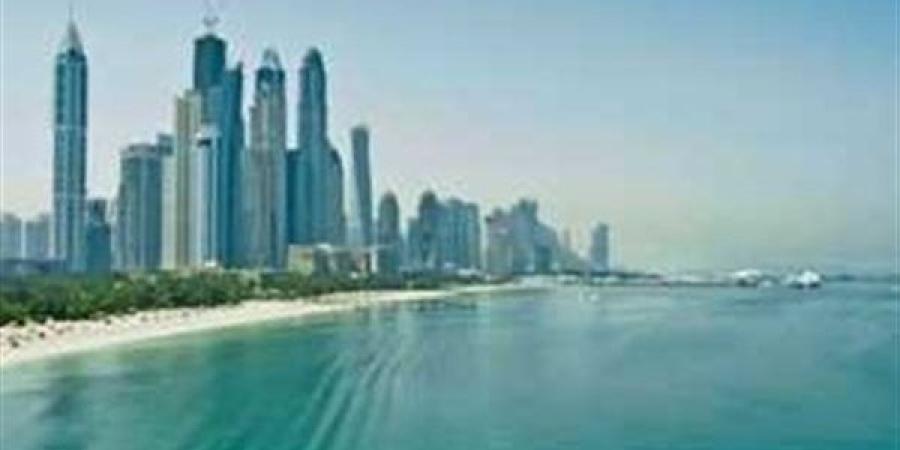 طقس الإمارات اليوم الثلاثاء 3 يونيو.. انخفاض في درجات الحرارة ورياح نشطة