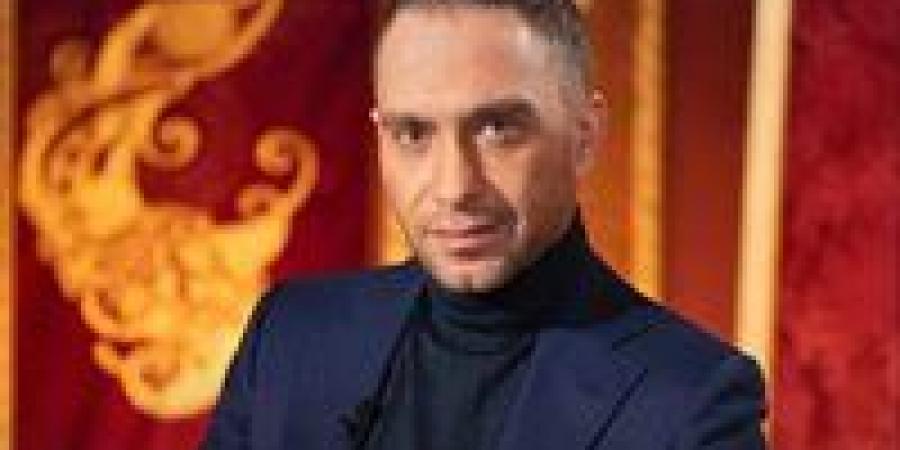 حسام حبيب يطرح أغنية جديدة بعنوان «سيبتك».. تعرف على كلماتها