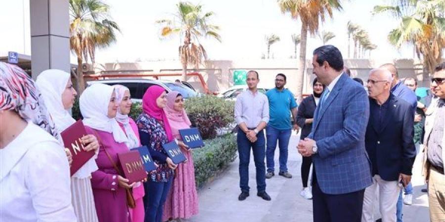 بينهم 16 من ذوي الهمم.. توظيف 106 شباب في محافظة دمياط