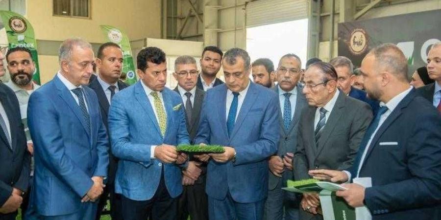 وزيرا الشباب والرياضة والإنتاج الحربي يتابعان مستجدات التعاون المشترك
