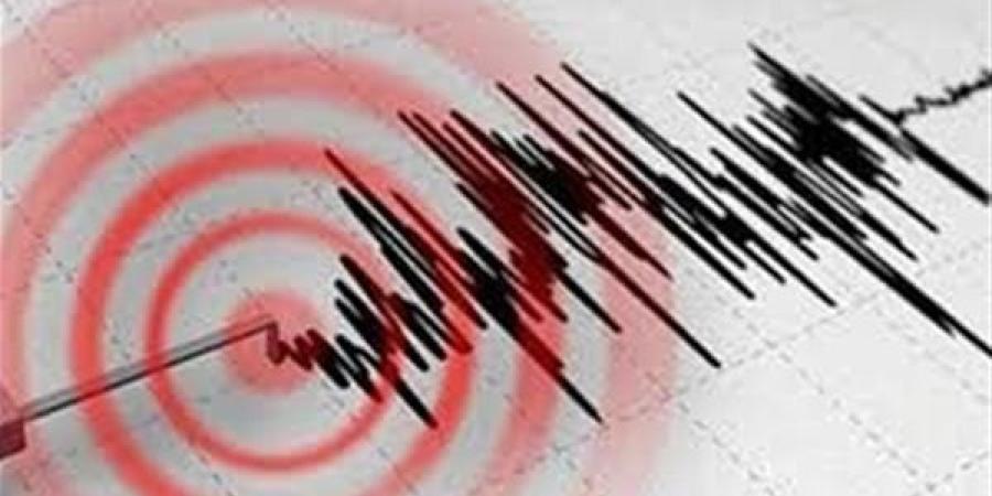 البحوث الفلكية: هزة أرضية بقوة 5.8 ريختر على بعد 500 كم شمال العريش