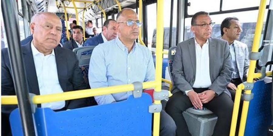 وزير النقل: الأتوبيس الترددي في مصر أفضل من المكسيك ومحطاتنا أكثر تطورًا