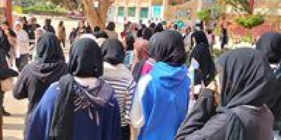 شاومينج يدعي تسريب امتحان العلوم للشهادة الإعدادية بالجيزة قبل بدء اللجان.. والتعليم ترد