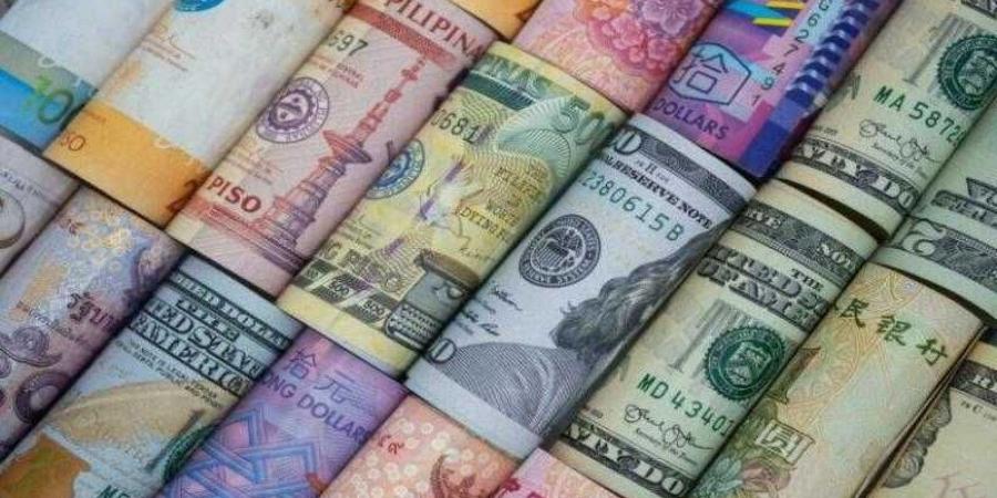 تباين أسعار العملات بختام تعاملات الثلاثاء.. اليورو يتراجع