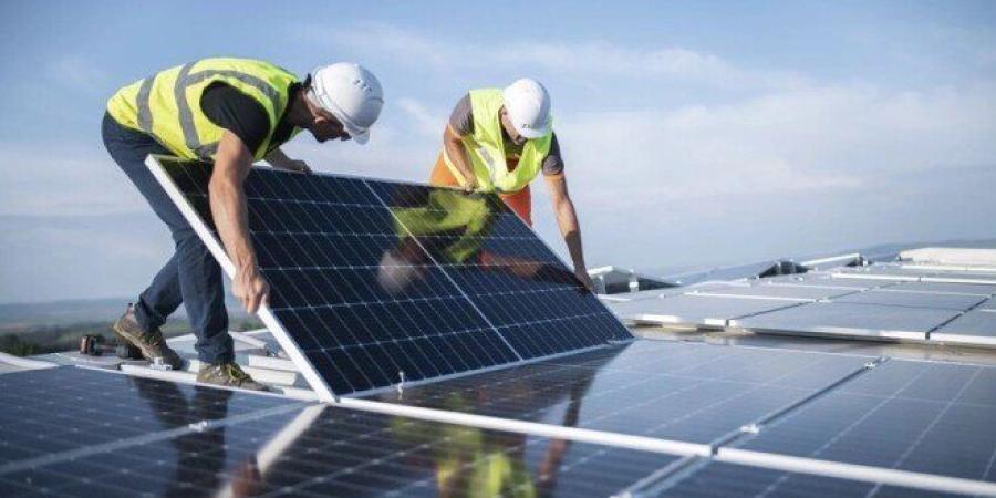 الصين تُنجز أكبر محطة شمسية في مصر بمنطقة كوم أمبو بقدرة 560 ميغاوات