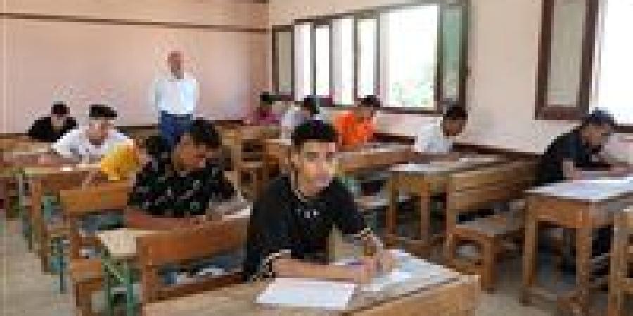 عاجل| امتحانات الثانوية العامة 2025..طريقة الإجابة عن الأسئلة الاختيارية والمقالية