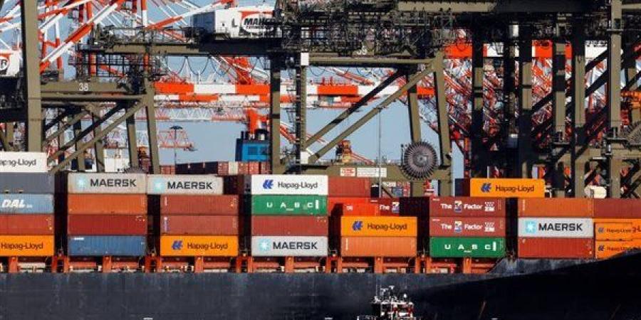 الواردات الأمريكية تتراجع إلى أكبر مستوى لها على الإطلاق في أبريل
