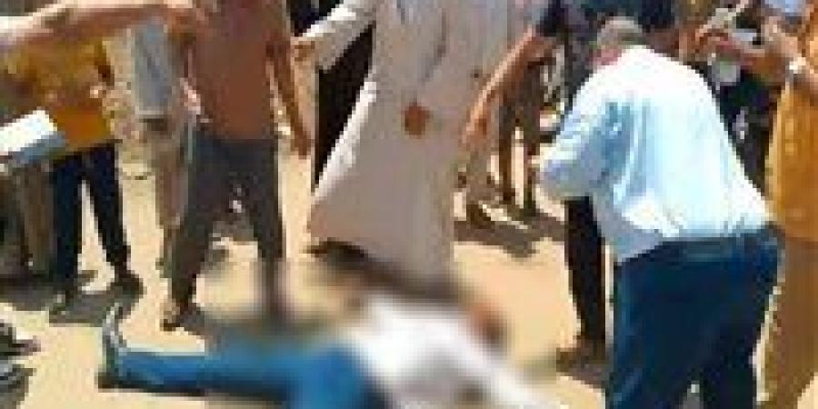 اعتداء وحشي على مسؤول حكومي في سوهاج.. ما القصة؟