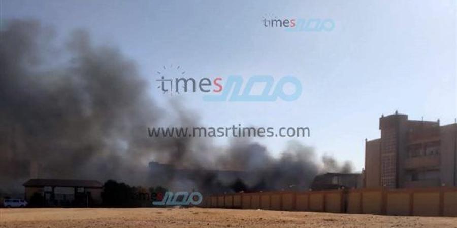 اندلاع حريق بخيمة كلية التربية الرياضية في جامعة مدينة السادات بالمنوفية