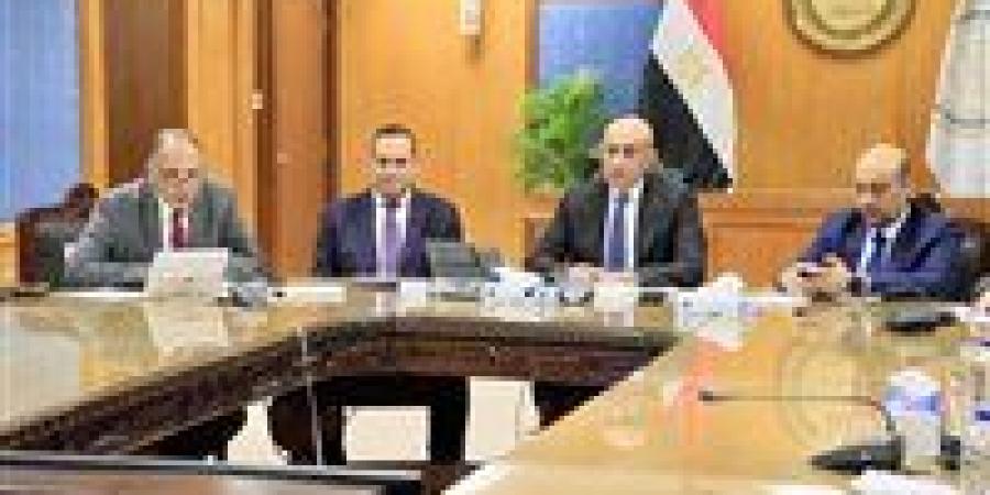 متحدث التعليم يكشف حقيقة الصور المتداولة لامتحان التربية الدينية لطلاب الثانوية العامة