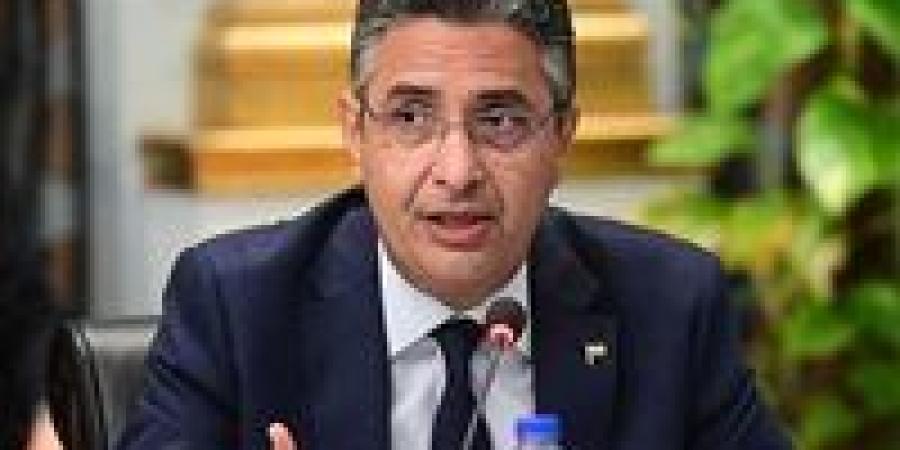 عاجل.. وزير التموين: رئيس الجمهورية يتابع المخزون الاستراتيجى يوميا