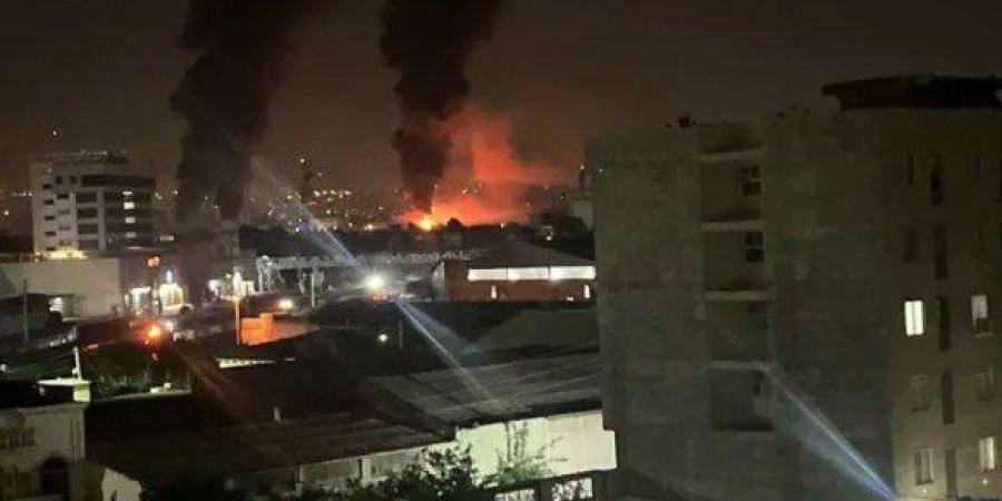 سماع دوي انفجارات في العاصمة طهران وتفعيل أنظمة الدفاع الجوي