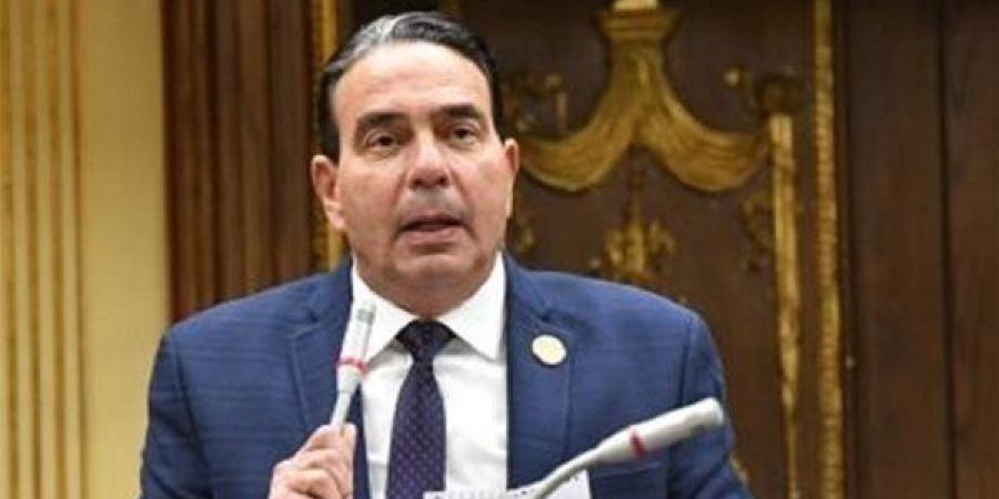 نائب يطالب باستمرارعمل الدولة بالموازنة العامة الحالية
