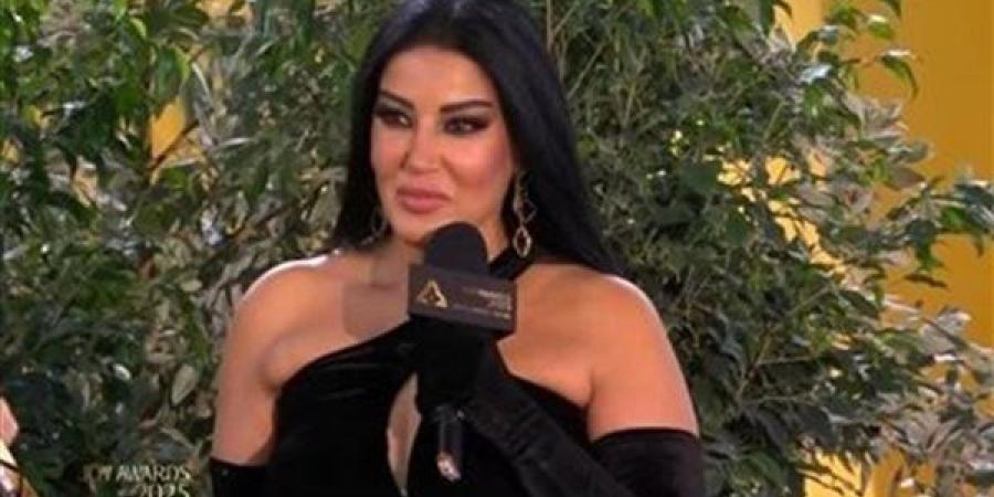 سمية الخشاب:"أنا بكح بطلع تريند ومش فاضية للإنتقادات"