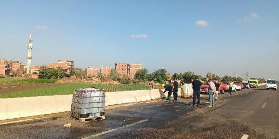 انقلاب سيارة محملة بالفلاش الكاوي على طريق السنطة – طنطا دون إصابات