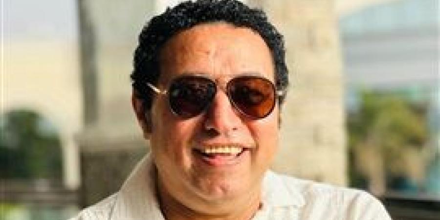 مؤسس فرقة المسرح المصري ضيف قناة نايل لايف متحدثا عن خماسية مسرحية ببرنامج نهارك سعيد