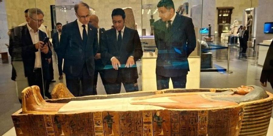 رئيس وزراء جمهورية صربيا يزور المتحف المصري الكبير ومتحف الحضارة ومنطقة الأهرامات