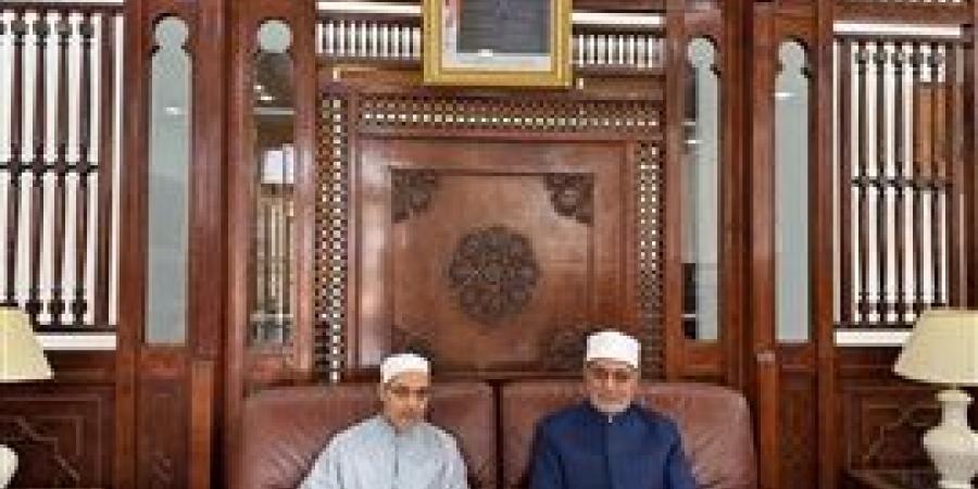 مفتي الجمهورية يصل إلى العاصمة الجزائر للمشاركة في المؤتمر الدولي الذي ينظمه المجلس الإسلامي الأعلى