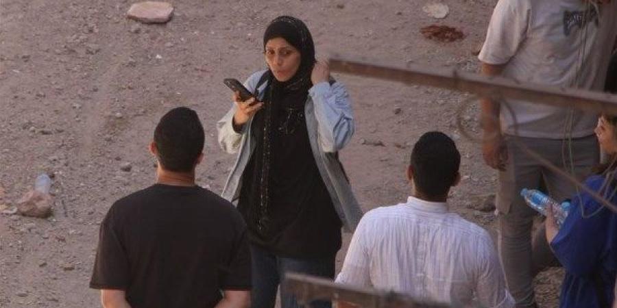 "لولا فاني" تنتظر انتشال طليقها من تحت الأنقاض في حدائق القبة