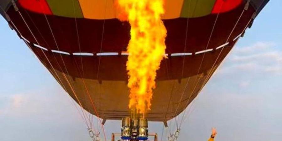 البرازيل... مقتل 8 أشخاص وإصابة 13 بعد اندلاع النار في منطاد هوائي