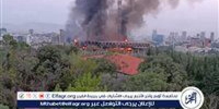 الرئيس الإيراني يزور مبنى هيئة الإذاعة والتلفزيون بعد تعرضه لقصف إسرائيلي