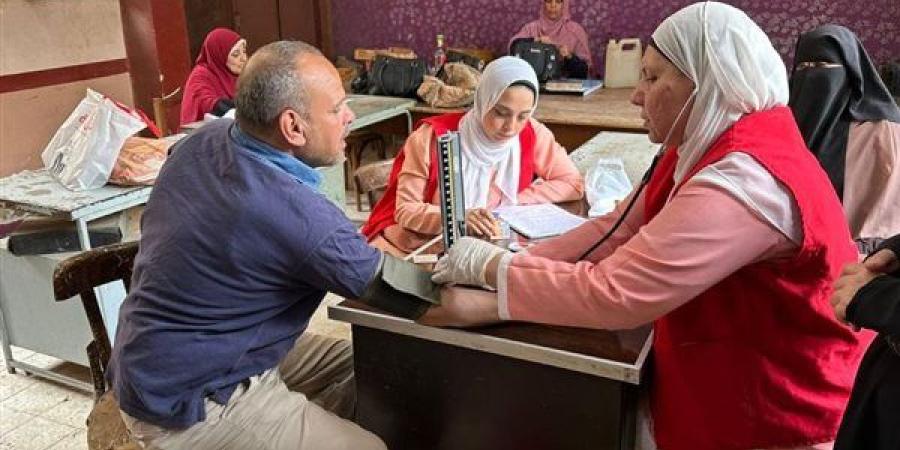 قافلة طبية شاملة لقرى الباجور.. صحة المنوفية تقدم الرعاية المجانية للريف