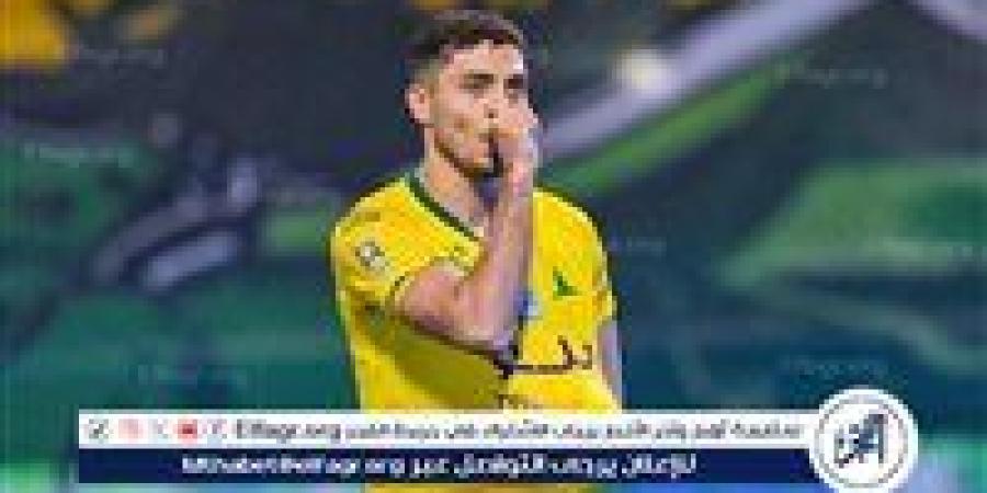 الأهلي أم الزمالك.. كريم رمزي يكشف عن وجهة محمد شريف المقبلة