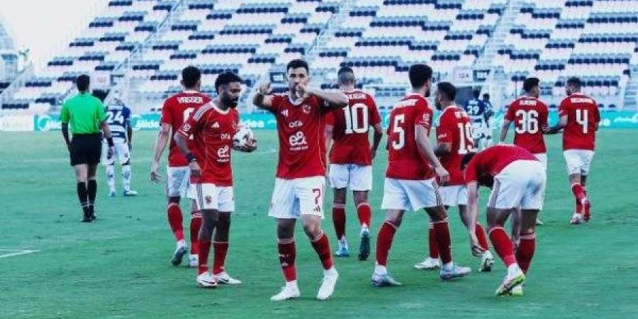 لاعب الزمالك السابق يكشف مفاجأة بشان معسكر الأهلي