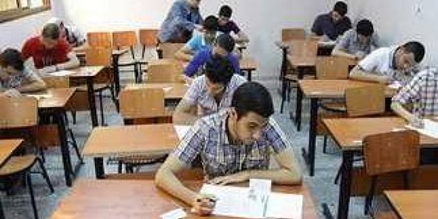 أستاذ بالأزهر يوجه نصيحة لطلاب الثانوية العامة: لا تكتفوا بقراءة الدرس مرة