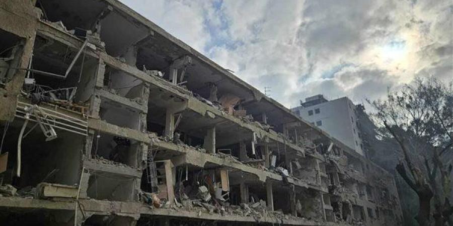 صواريخ إيران تضرب بقوة.. 16 إصابة وعشرات العالقين في قلب إسرائيل