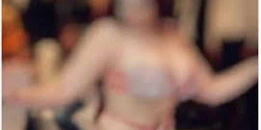 القبض على ”راقصة الساحل الشمالي” بتهمة نشر محتوى خادش للحياء