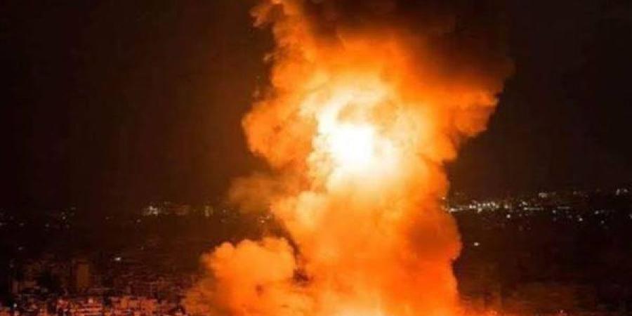 إعلام إيراني: سماع دوي انفجارات في إقليم البرز غربي طهران ومدينة كرمانشاه
