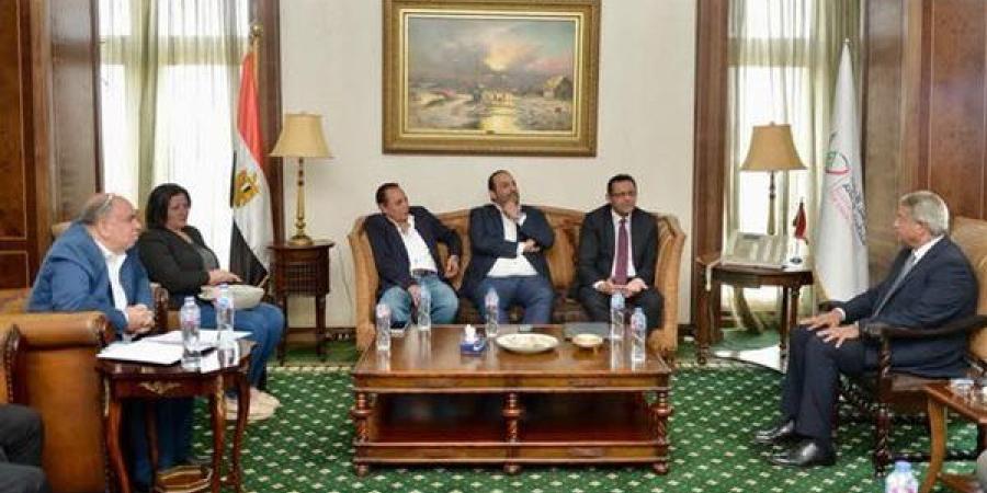 الأعلى للإعلام يتفق مع نقابة الصحفيين على اعتماد لائحة جديدة منظمة لصرف البدل