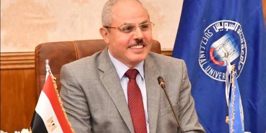 رئيس جامعة قناة السويس يشهد مؤتمر جمعية أبحاث الجهاز الهضمي بالإسماعيلية
