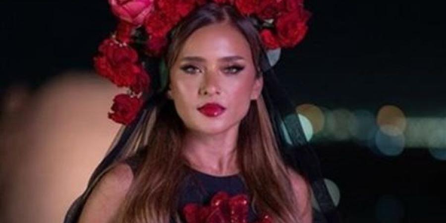 نيللي كريم تكشف سرًا عن علاقة بوسي شلبي بمحمود عبد العزيز قبل وفاته