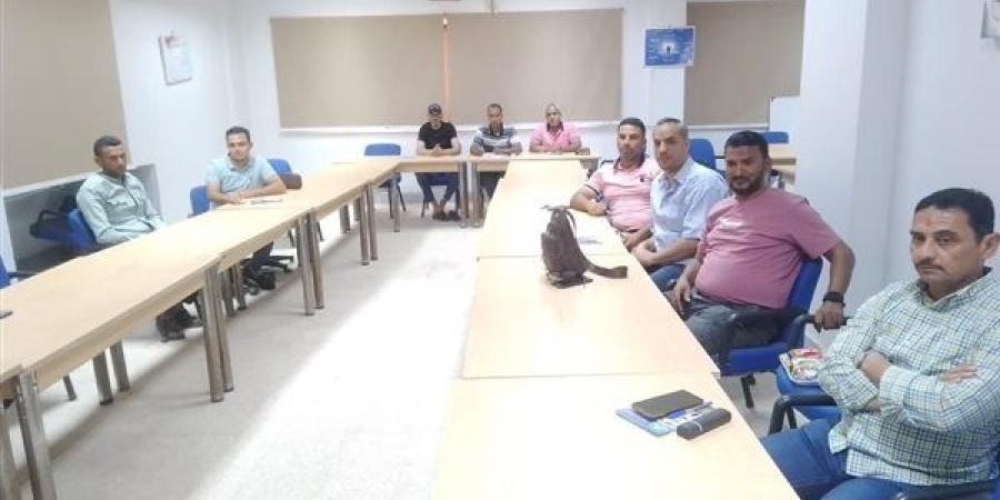 "مياه الفيوم" تنظم دورة تدريبية بعنوان "أساسيات تشغيل محطات الصرف الصحي".. صور