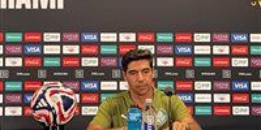 مدرب بالميراس: لا أفكر في ميسي وهدفنا الفوز على الجميع في كأس العالم للأندية